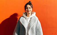 时尚休闲甜美女神沈梦辰阳光知性写真(9)