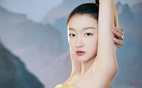 周冬雨性感灵动美丽动人写真(9)