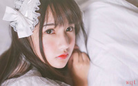 梦幻白裙美女室内写真(9)