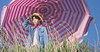 范丞丞新视线6月刊粉色毛衣帅气大片(6)