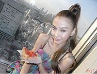 混血美女Angelababy生活照(11)