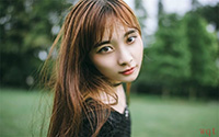 长发美女性感妖娆写真(7)