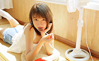 青春的少女如向日葵一般美丽(9)