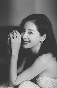 王子文性感露腰人鱼裙诱人写真(9)
